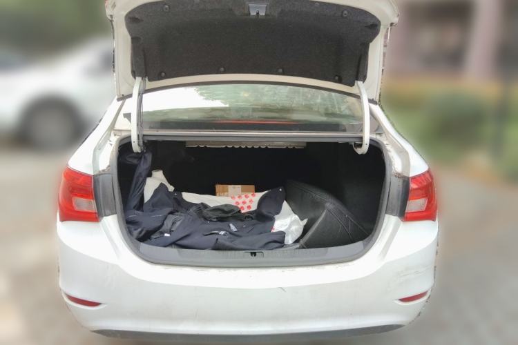 Used Buick GT 2016 15N Manual Entry-Level Trim Trunk