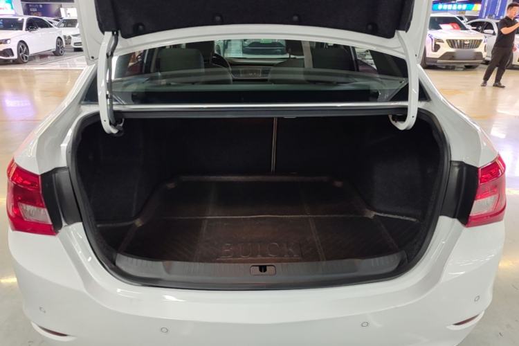 Used Buick GT 2016 15N Automatic Elite Edition Trunk