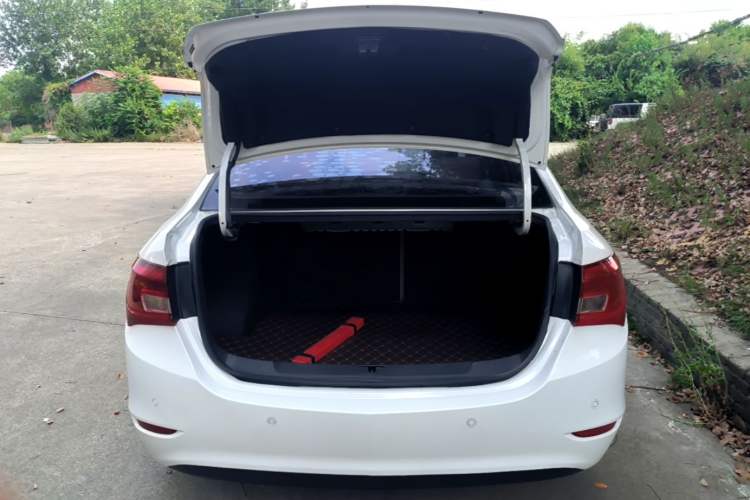 Used Buick GT 2016 15N Automatic Elite Edition Trunk