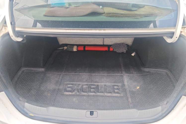 Used Buick GT 2016 15N Automatic Elite Edition Trunk