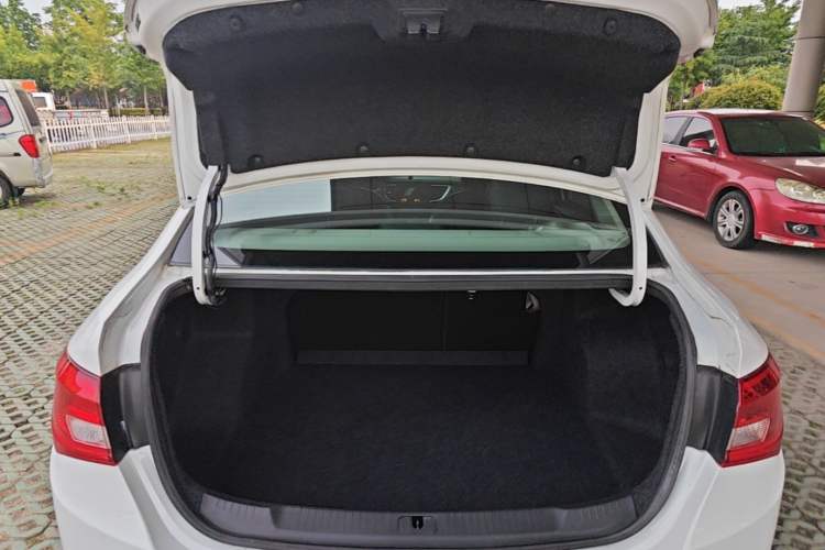 Used Buick GT 2016 15N Automatic Elite Edition Trunk