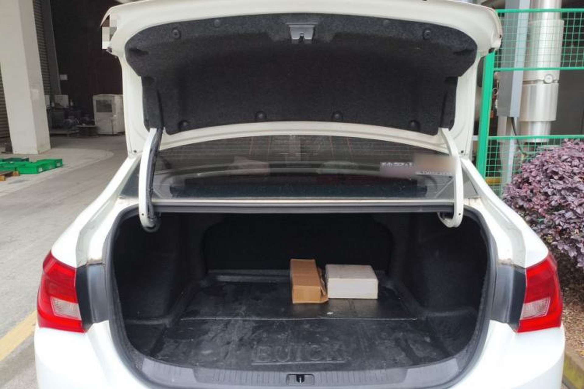 Used Buick GT 2016 15N Automatic Entry-Level Trim Trunk