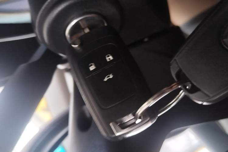 Used Buick GT 2016 15N Automatic Elite Edition Vehicle Key