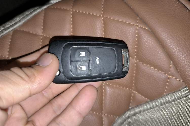 Used Buick GT 2016 15N Automatic Luxury Edition Vehicle Key