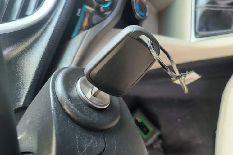 Used Buick GT 2016 15N Manual Elite Edition Vehicle Key