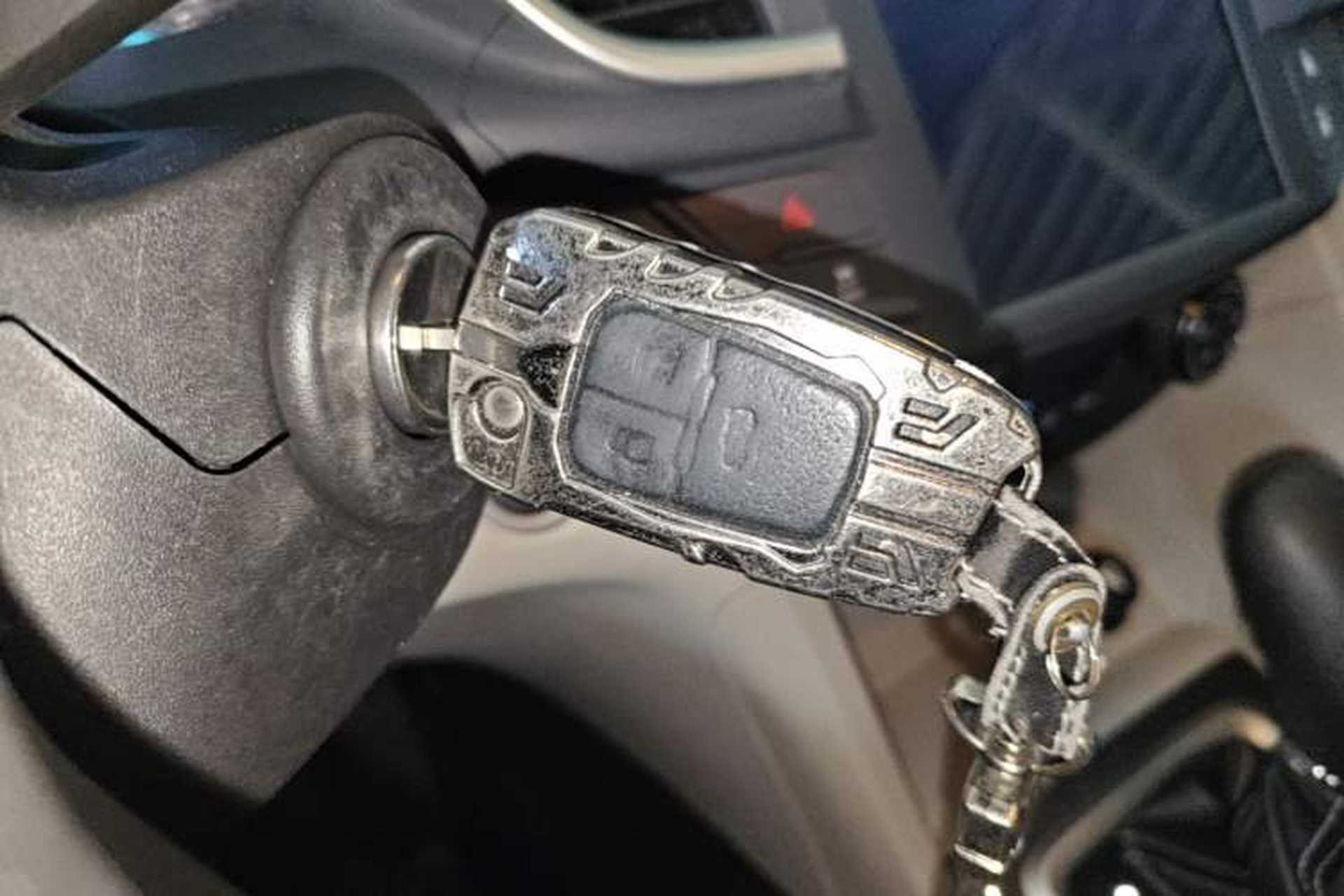 Used Buick GT 2016 15N Automatic Elite Edition Vehicle Key