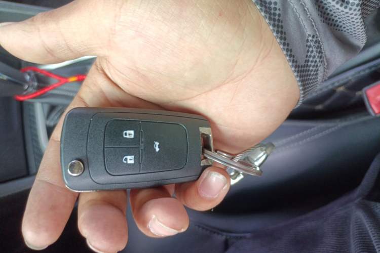Used Buick GT 2016 18T Dual-Clutch Luxury Model Vehicle Key