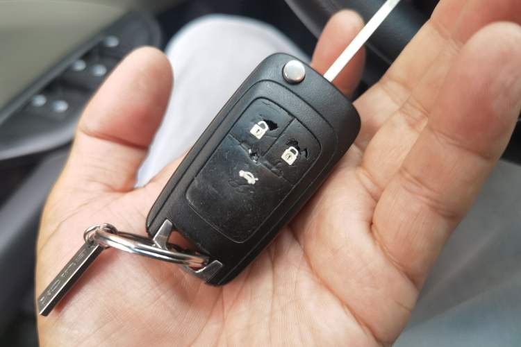 Used Buick GT 2016 15N Automatic Elite Edition Vehicle Key