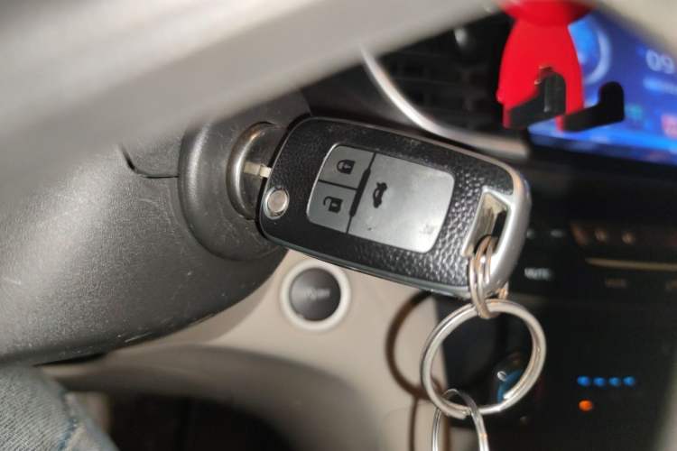 Used Buick GT 2016 15N Automatic Elite Edition Vehicle Key