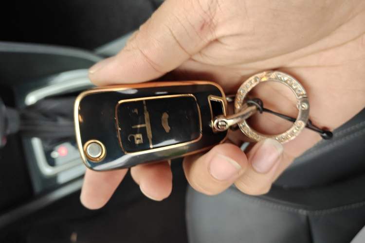 Used Buick GT 2016 15N Automatic Luxury Edition Vehicle Key