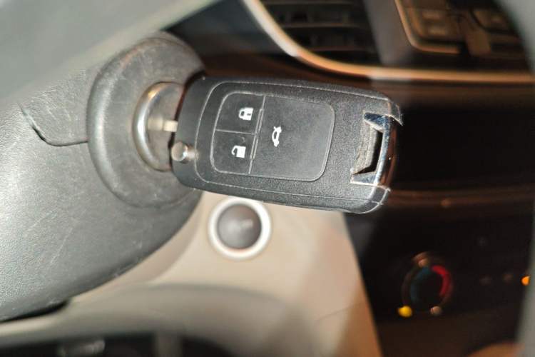 Used Buick GT 2016 15N Manual Elite Edition Vehicle Key