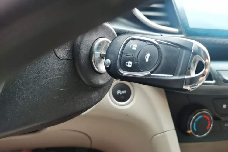 Used Buick GT 2016 18T Dual-Clutch Elite Model Vehicle Key