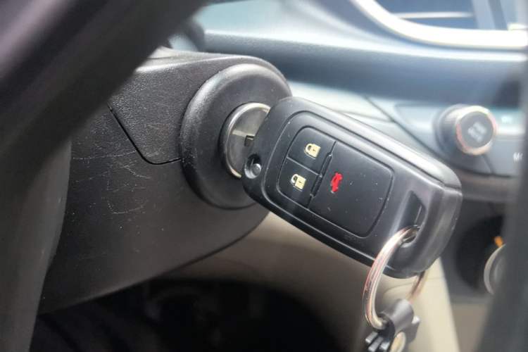 Used Buick GT 2016 15N Automatic Elite Edition Vehicle Key
