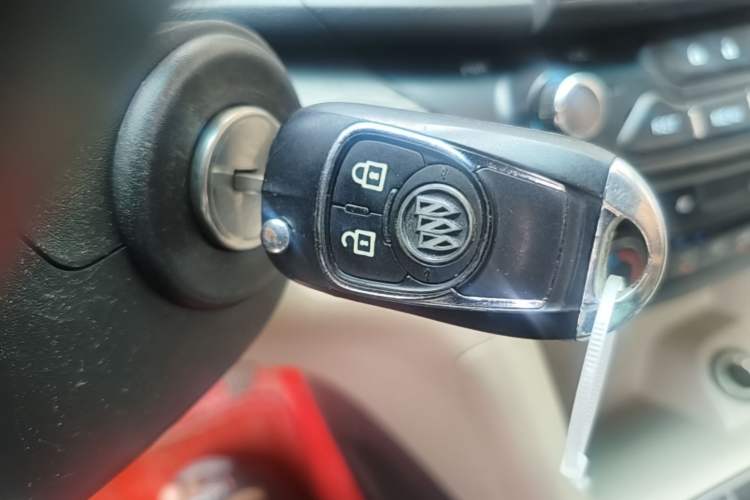 Used Buick GT 2016 15N Manual Elite Edition Vehicle Key