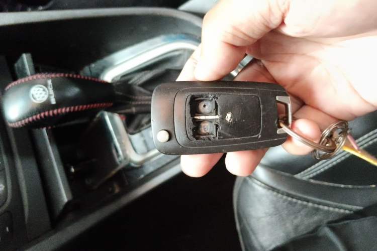 Used Buick GT 2016 15N Automatic Luxury Edition Vehicle Key