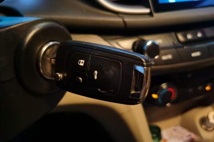 Used Buick GT 2016 15N Automatic Elite Edition Vehicle Key