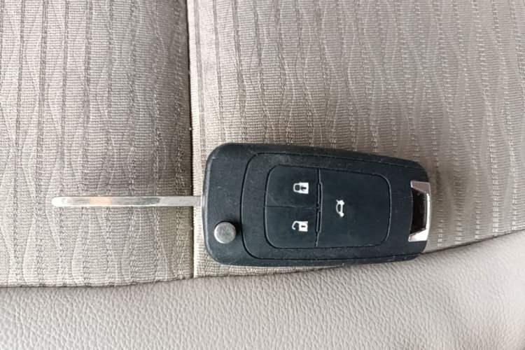Used Buick GT 2016 15N Automatic Elite Edition Vehicle Key