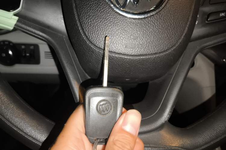 Used Buick GT 2016 15N Automatic Elite Edition Vehicle Key
