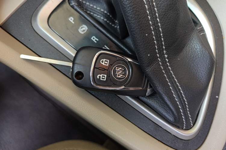 Used Buick GT 2016 15N Automatic Elite Edition Vehicle Key