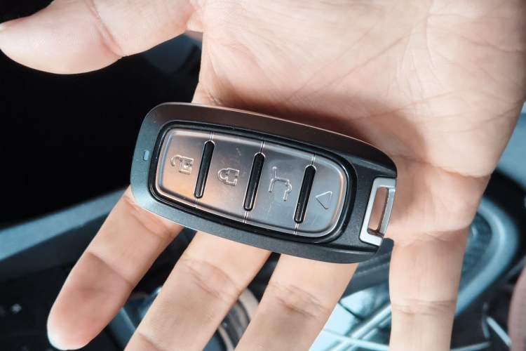 Used Buick GT 2016 15N Automatic Luxury Edition Vehicle Key