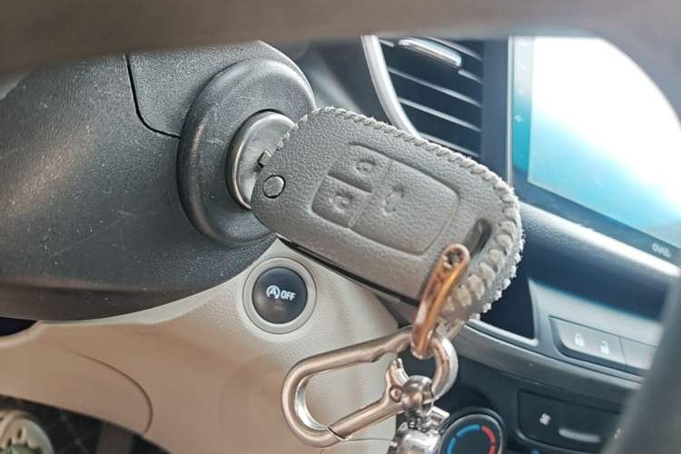 Used Buick GT 2016 15N Automatic Entry-Level Trim Vehicle Key