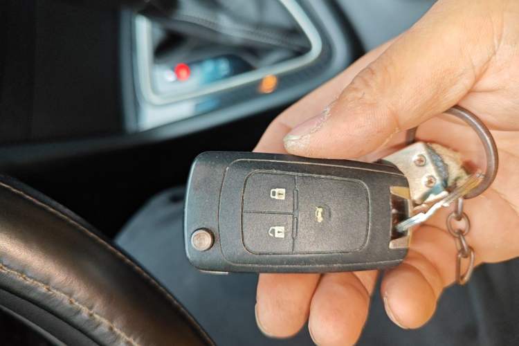 Used Buick GT 2016 18T Dual-Clutch Luxury Model Vehicle Key
