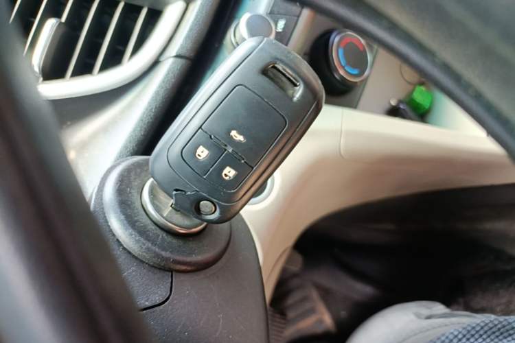 Used Buick GT 2016 15N Automatic Entry-Level Trim Vehicle Key