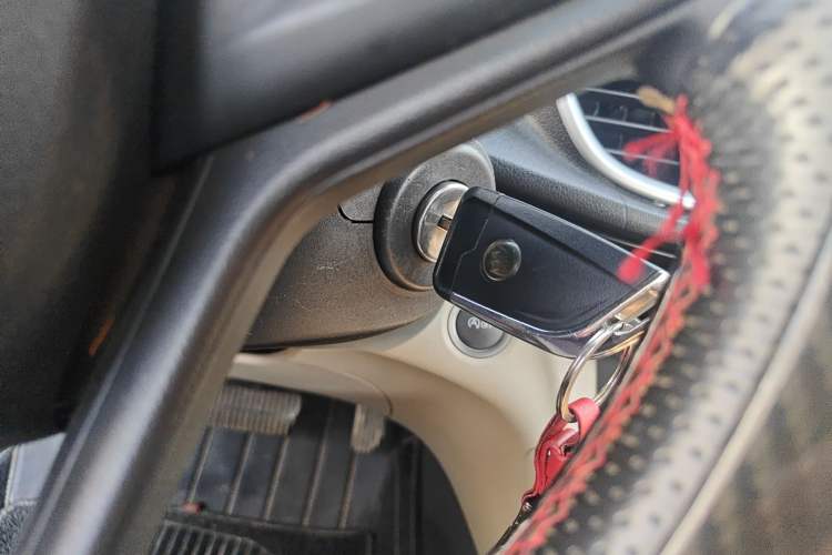 Used Buick GT 2016 15N Automatic Elite Edition Vehicle Key