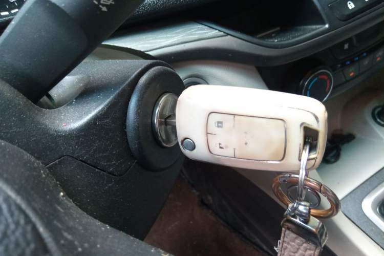 Used Buick GT 2016 15N Automatic Entry-Level Trim Vehicle Key