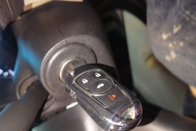 Used Buick GT 2016 15N Automatic Entry-Level Trim Vehicle Key