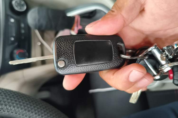 Used Buick GT 2016 15N Automatic Elite Edition Vehicle Key