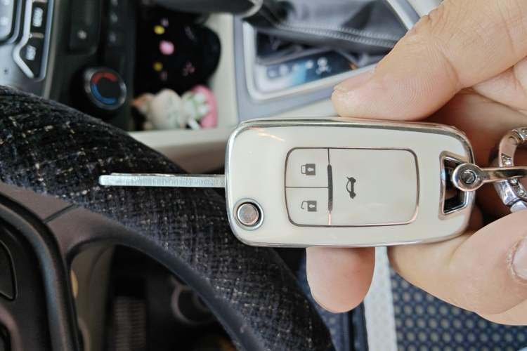 Used Buick GT 2016 18T Dual-Clutch Elite Model Vehicle Key