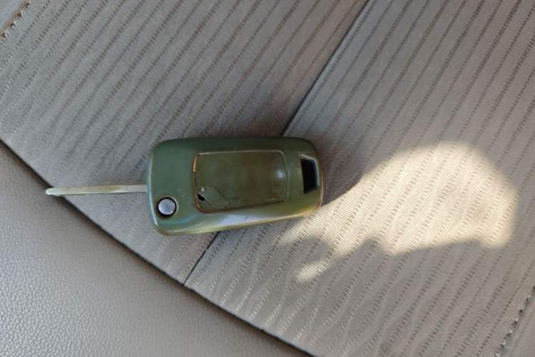 Used Buick GT 2016 15N Automatic Elite Edition Vehicle Key