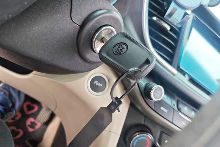 Used Buick GT 2016 15N Automatic Elite Edition Vehicle Key