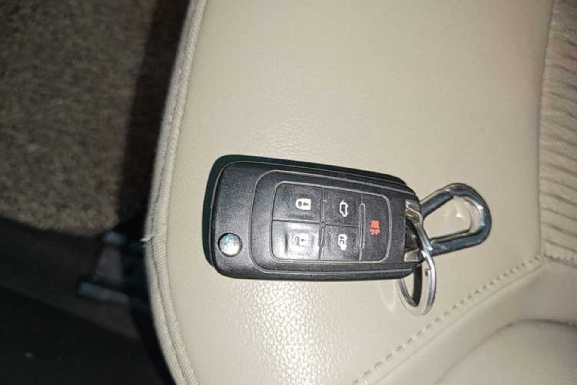Used Buick GT 2016 15N Manual Elite Edition Vehicle Key