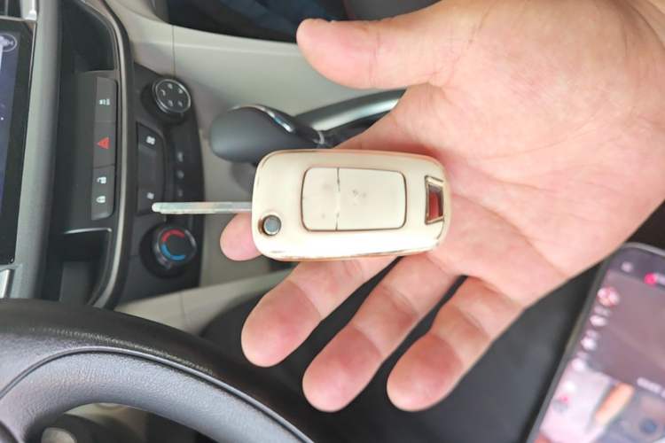 Used Buick GT 2016 15N Automatic Elite Edition Vehicle Key