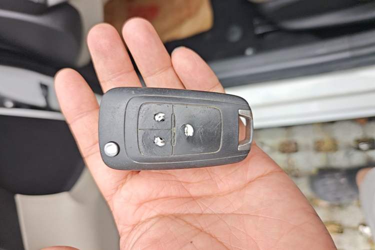 Used Buick GT 2016 15N Automatic Elite Edition Vehicle Key