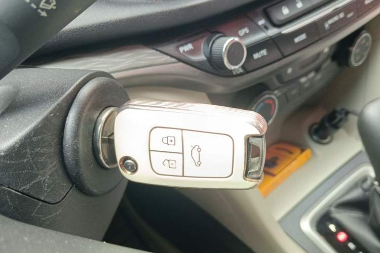 Used Buick GT 2016 15N Automatic Elite Edition Vehicle Key