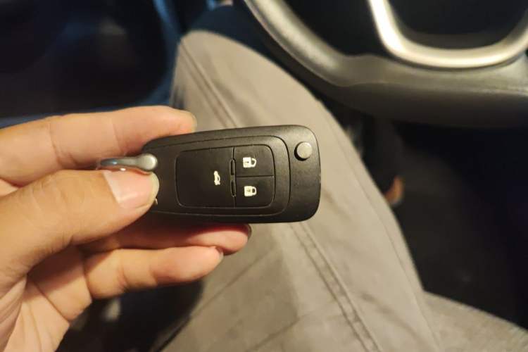 Used Buick GT 2016 15N Automatic Luxury Edition Vehicle Key
