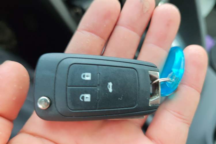 Used Buick GT 2016 18T Dual-Clutch Luxury Model Vehicle Key