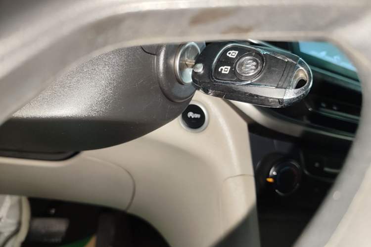 Used Buick GT 2016 15N Automatic Elite Edition Vehicle Key