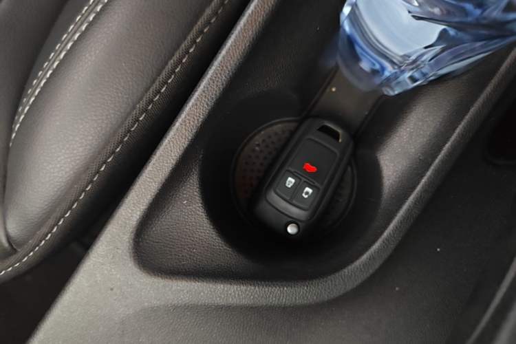 Used Buick GT 2016 15N Automatic Luxury Edition Vehicle Key
