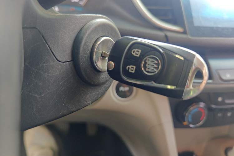 Used Buick GT 2016 15N Automatic Elite Edition Vehicle Key