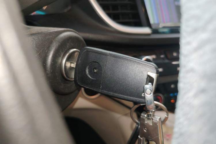 Used Buick GT 2016 15N Manual Elite Edition Vehicle Key
