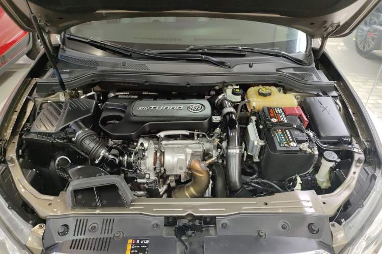 Used Buick GT 2016 18T Dual-Clutch Elite Model Engine Bay
