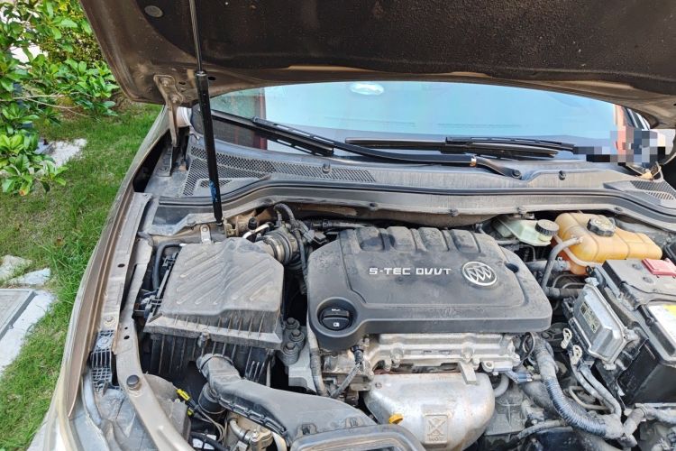 Used Buick GT 2016 15N Automatic Elite Edition Engine Bay Right