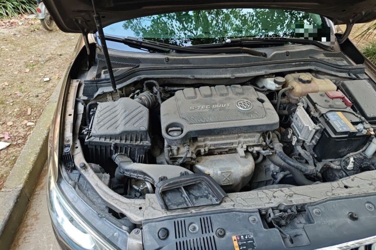 Used Buick GT 2016 15N Automatic Elite Edition Engine Bay Right