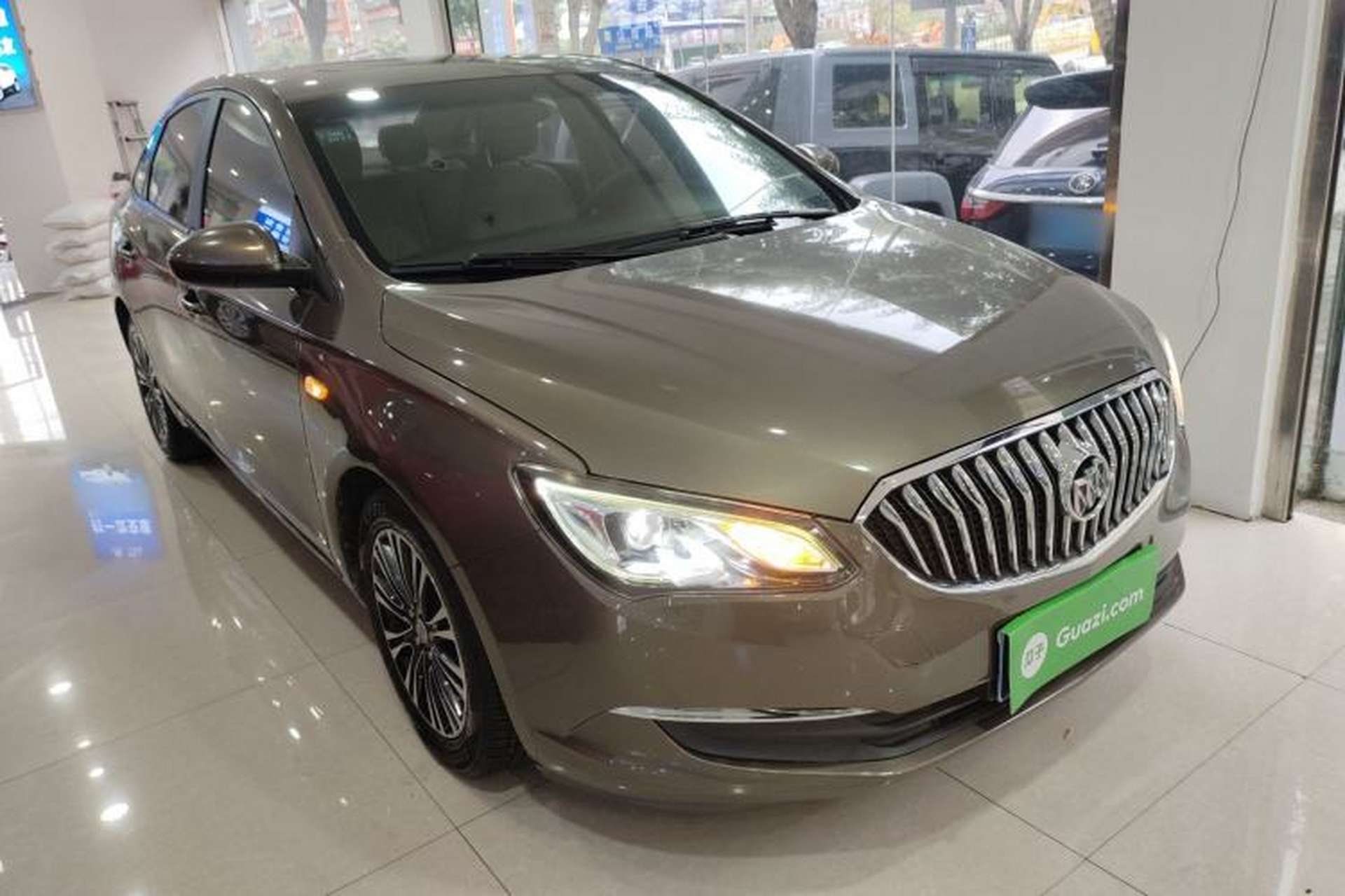 Used Buick GT 2016 18T Dual-Clutch Elite Model Front Right 45 Deg