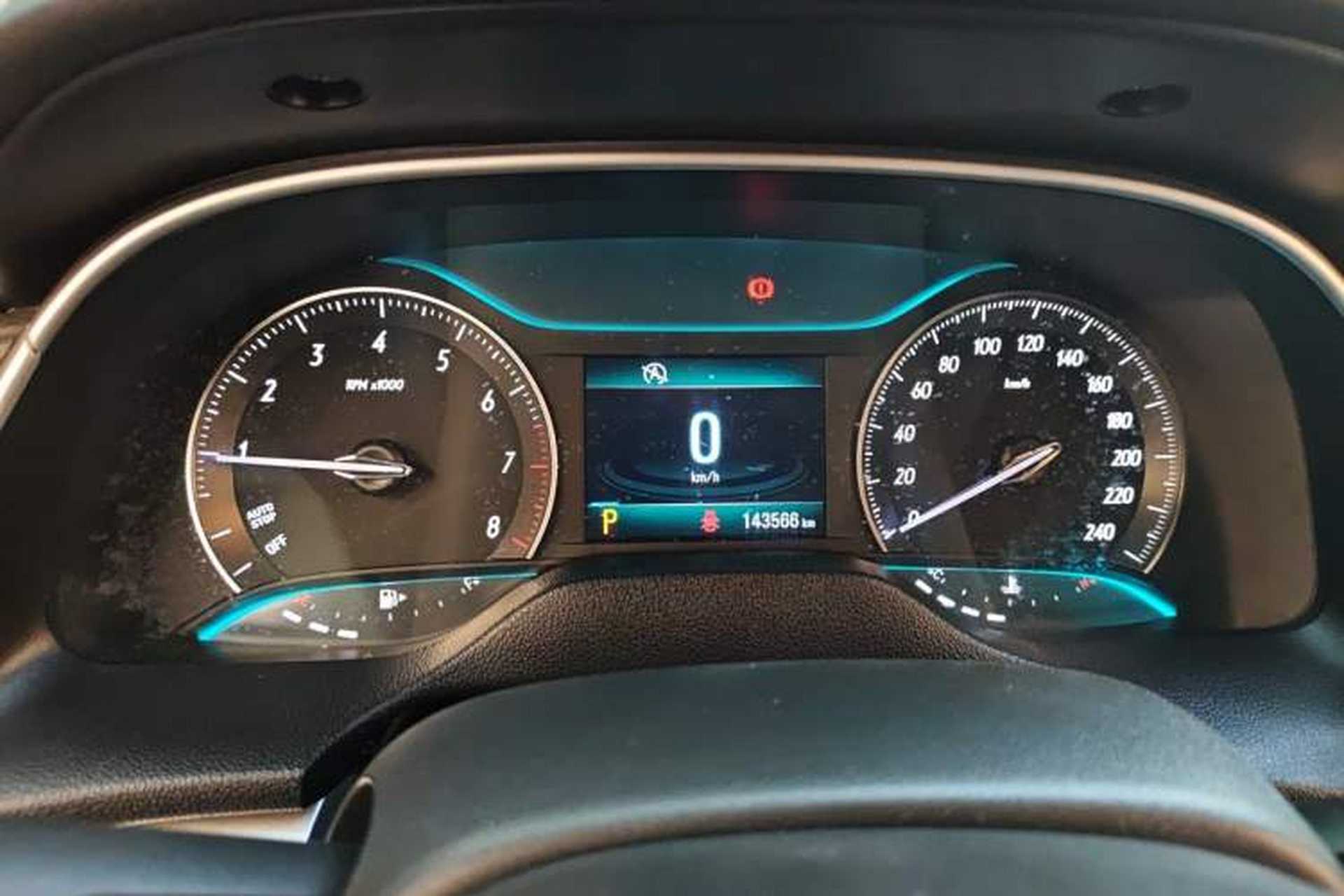 Used Buick GT 2016 15N Automatic Elite Edition Instrument Cluster