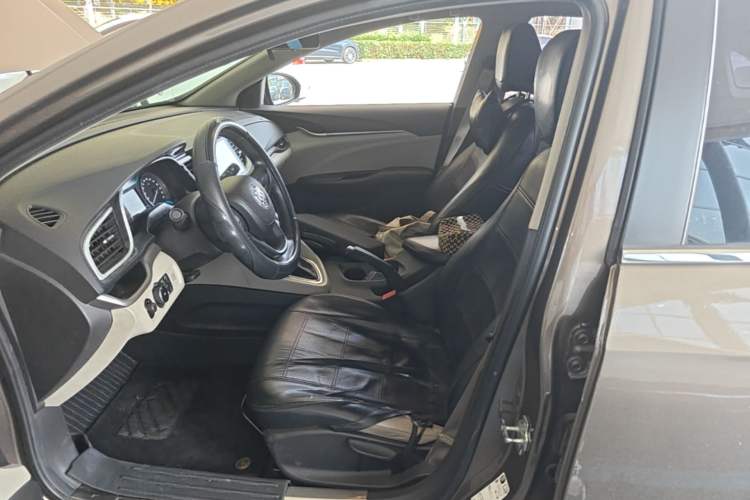 Used Buick GT 2016 15N Automatic Elite Edition Left Front Seat